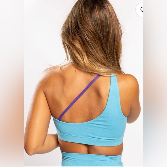 P'tula Bare II one shoulder sports bra, medium, New - Picture 2 of 6